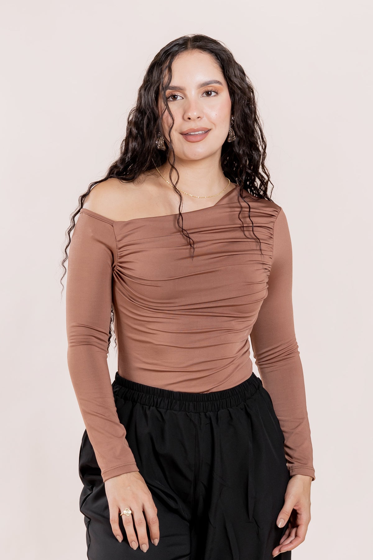 Blusa Drapeada Estándar