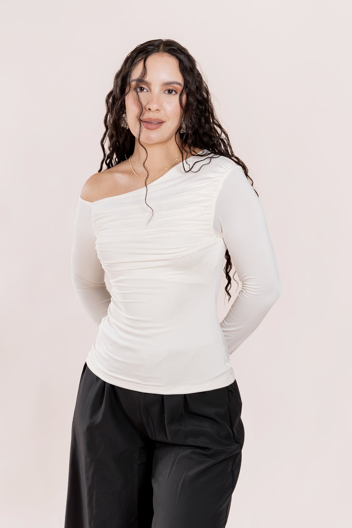 Blusa Drapeada Estándar