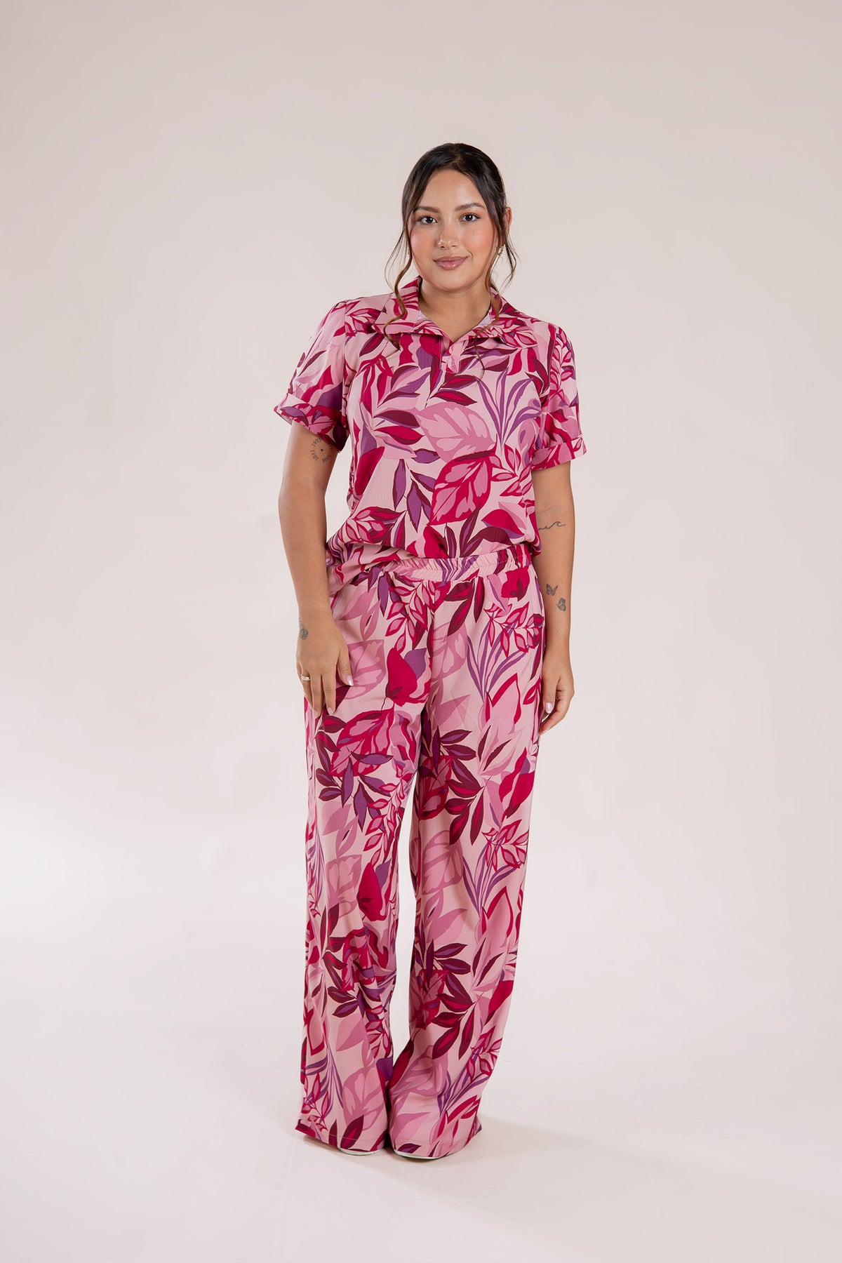PANTALON TWILL ESTANDAR ESTAMPADO