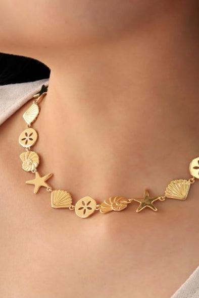 Collar diverso